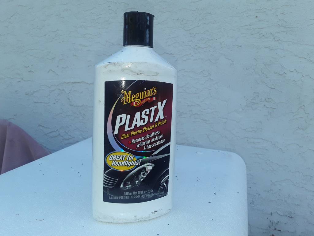 Meguiar's PlastX Plastic Cleaner & Polish - 10 oz. Bottle