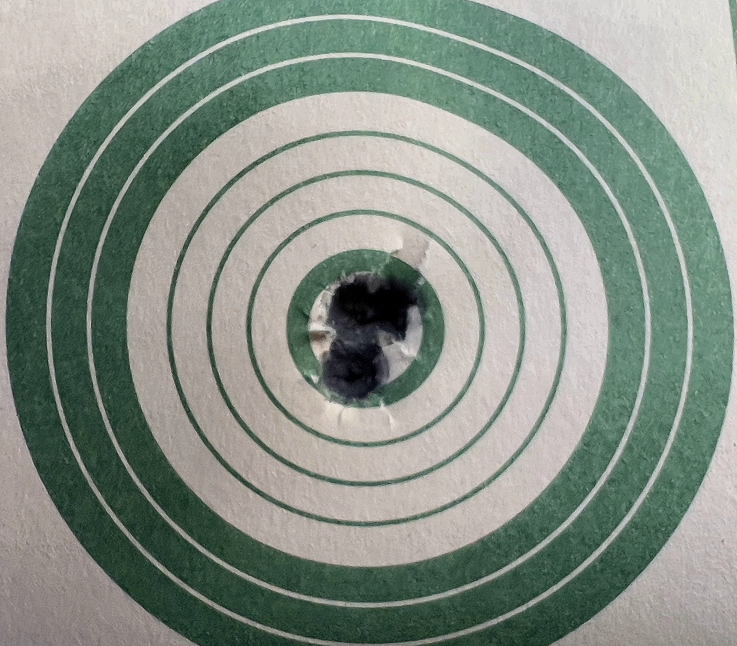 2023-09-02 Airacuda Max .22 caliber JST Dead Center 18.1g at 100 feet.jpeg