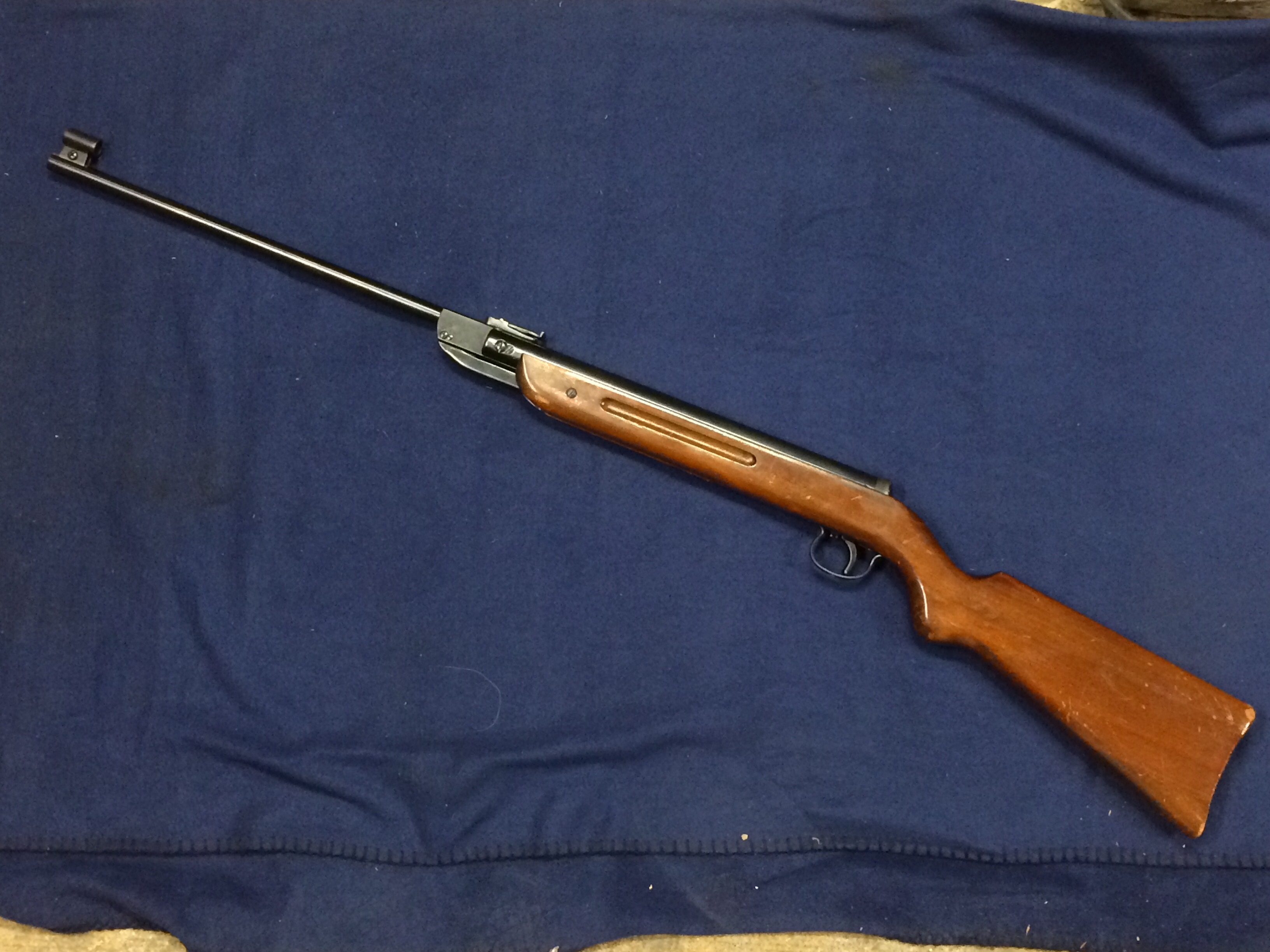 Second Hand Focus: Diana Model 27, Spring Air Rifle Reviews