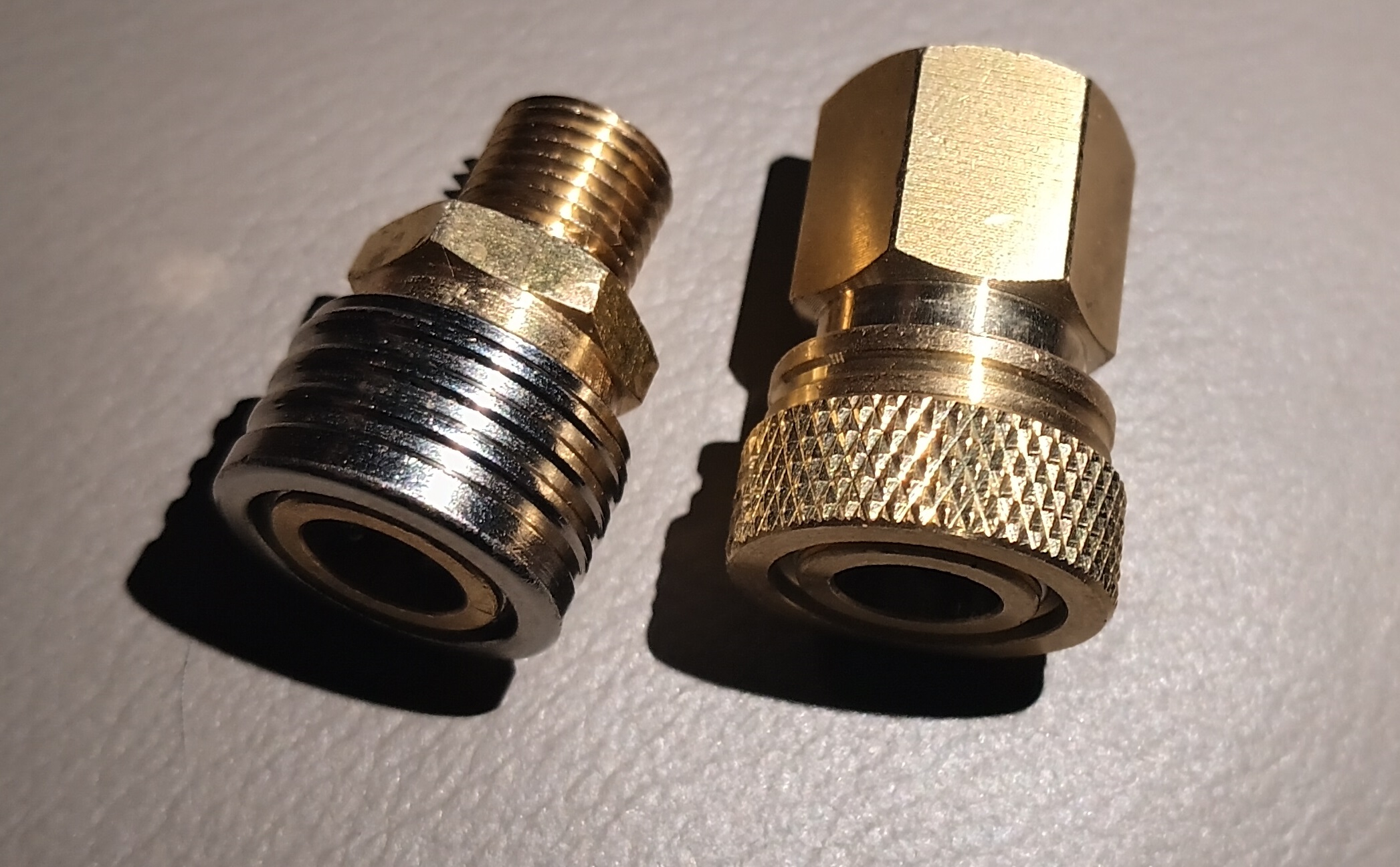 CS4 Quick Connect on left, AceCare on right.jpg