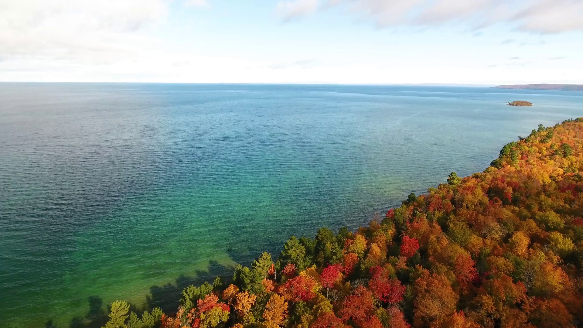 Lake Michigan 1920x1080.png