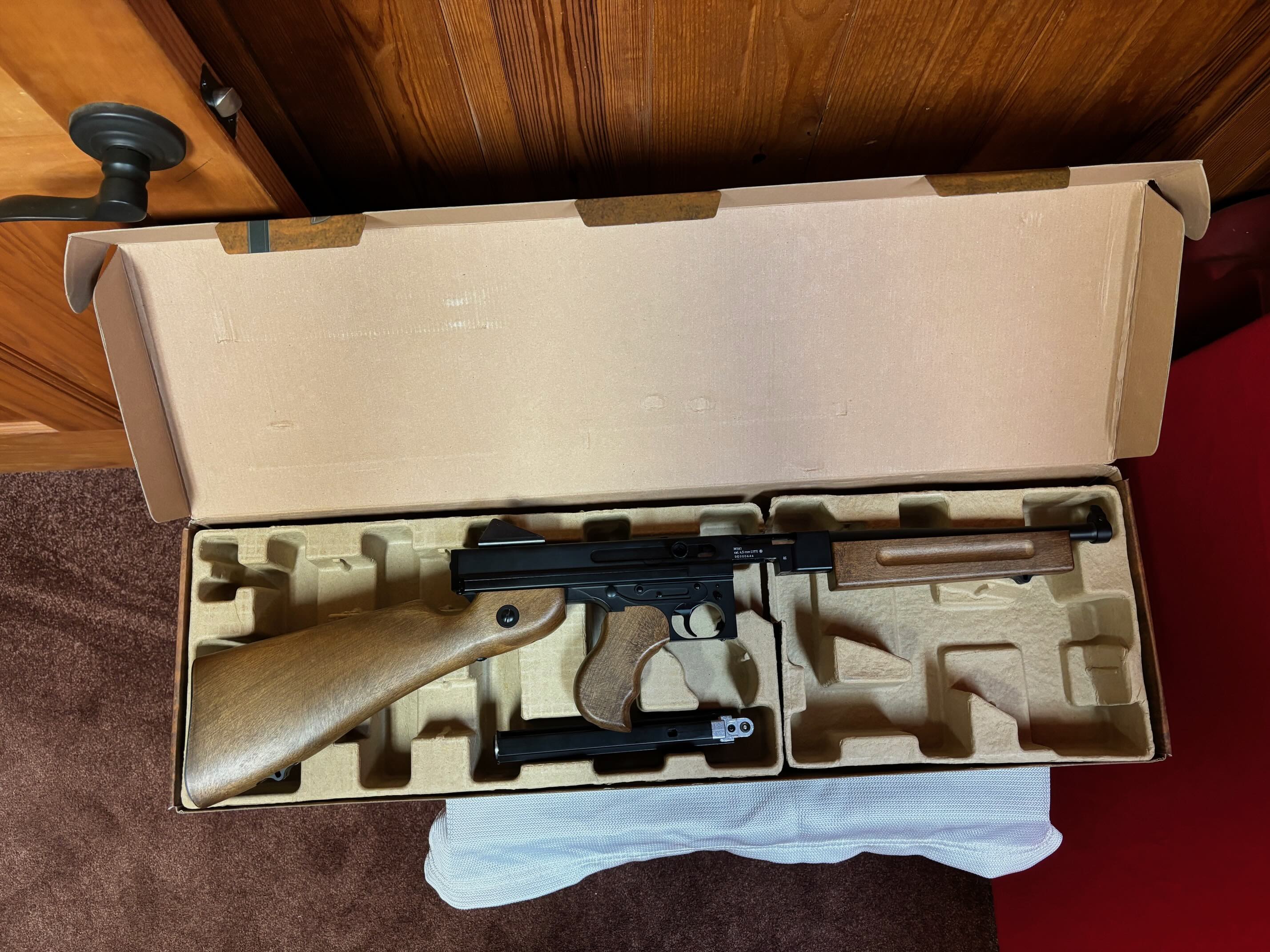 M1A1 Open Box Rht.jpg