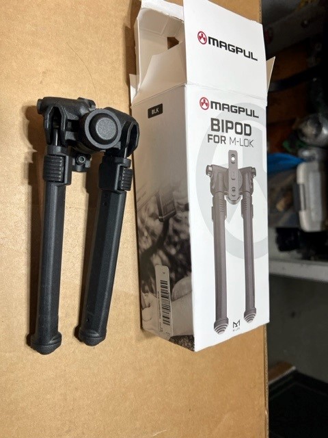 MAGPUL BiPod 2.jpg