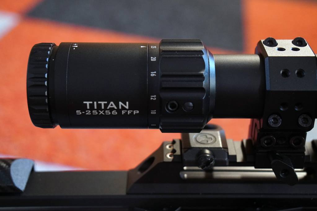 titan5.1632523258.jpg