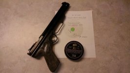 Crosman 105.02.jpg